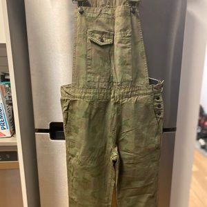 Camouflage overalls